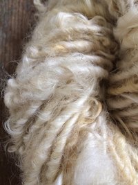 Creamy white Lincoln wool locks yarn, 20 yards