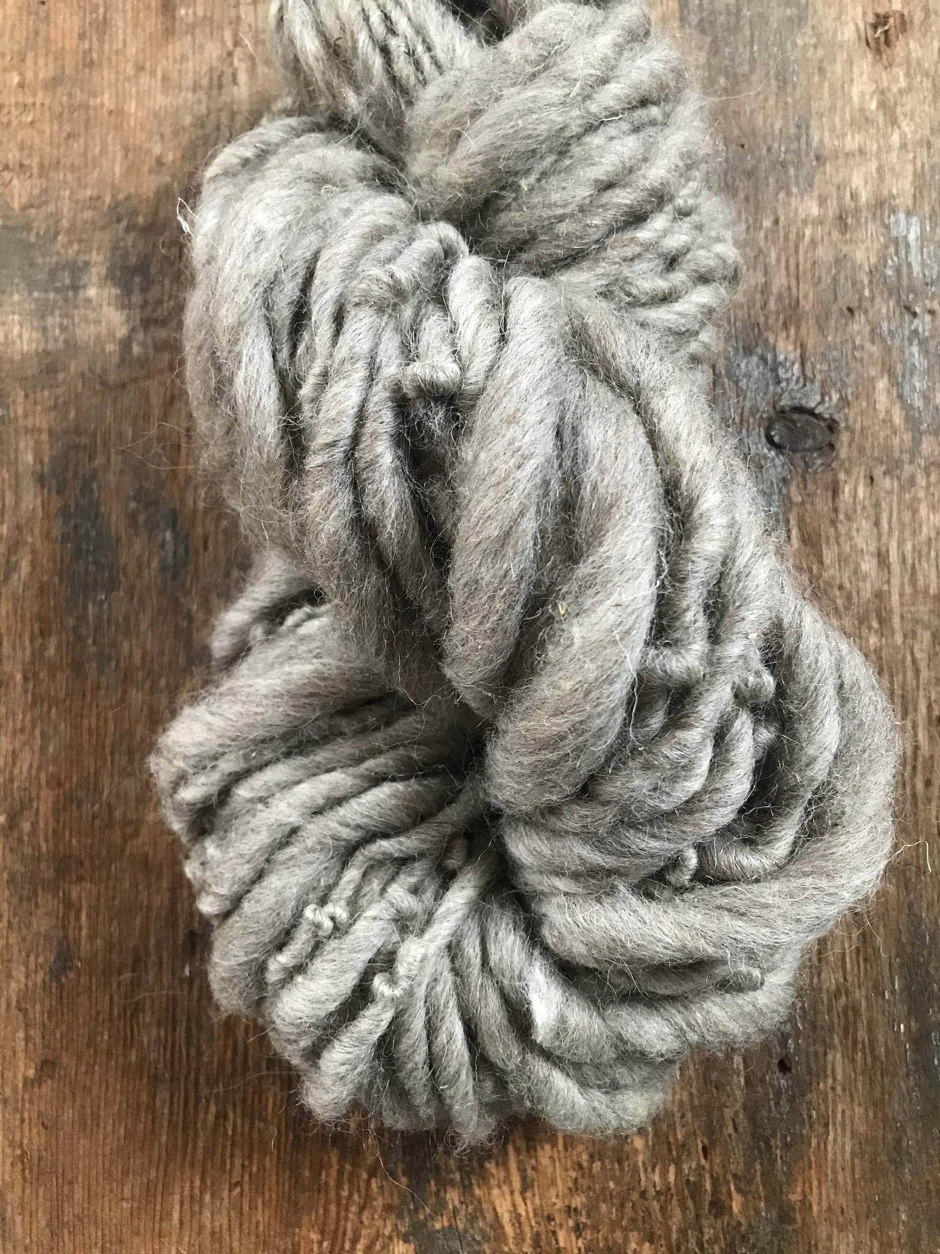 Fog - Natural grey handspun, 50 yards