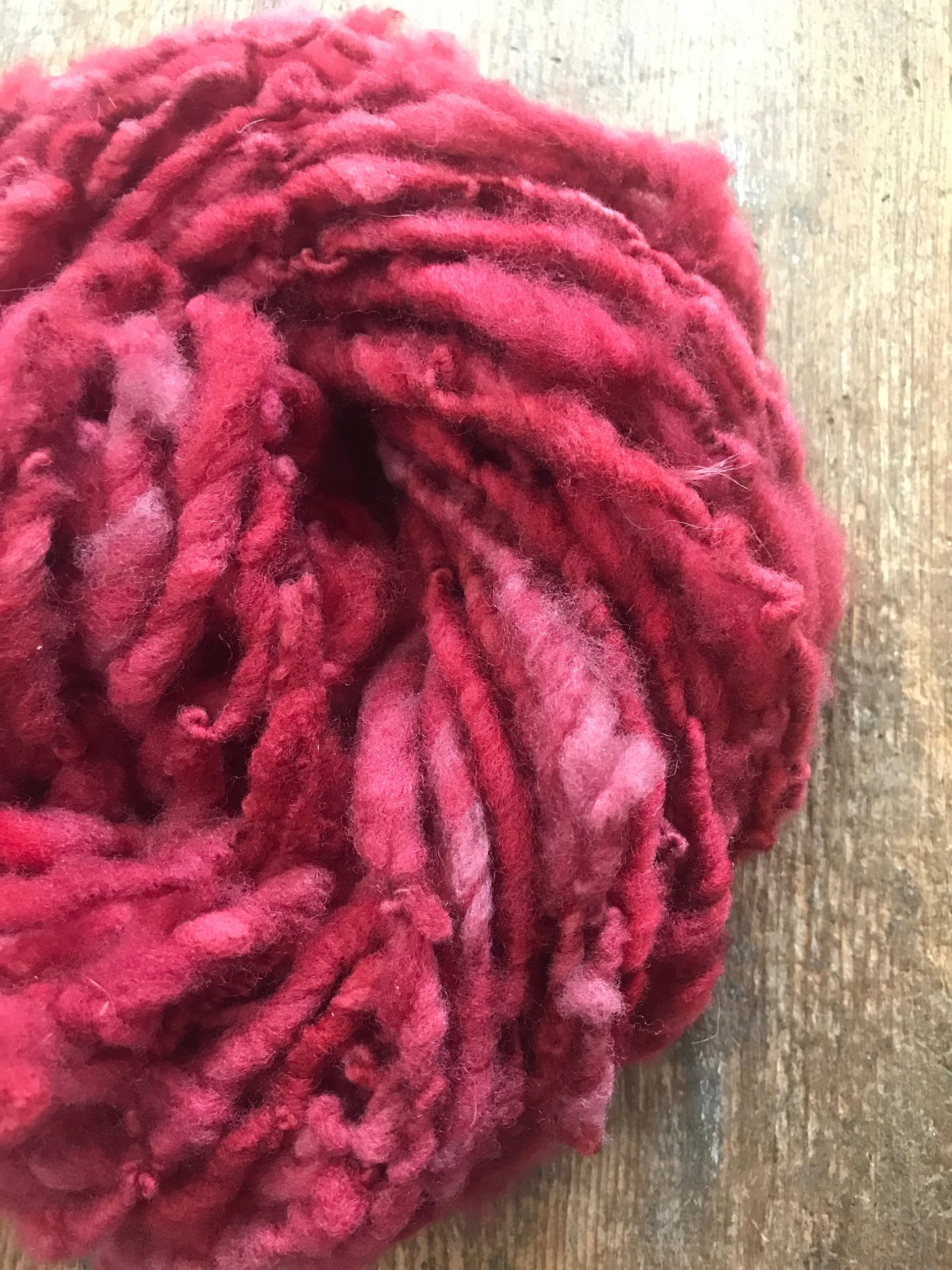 Delores - 40 yards art yarn