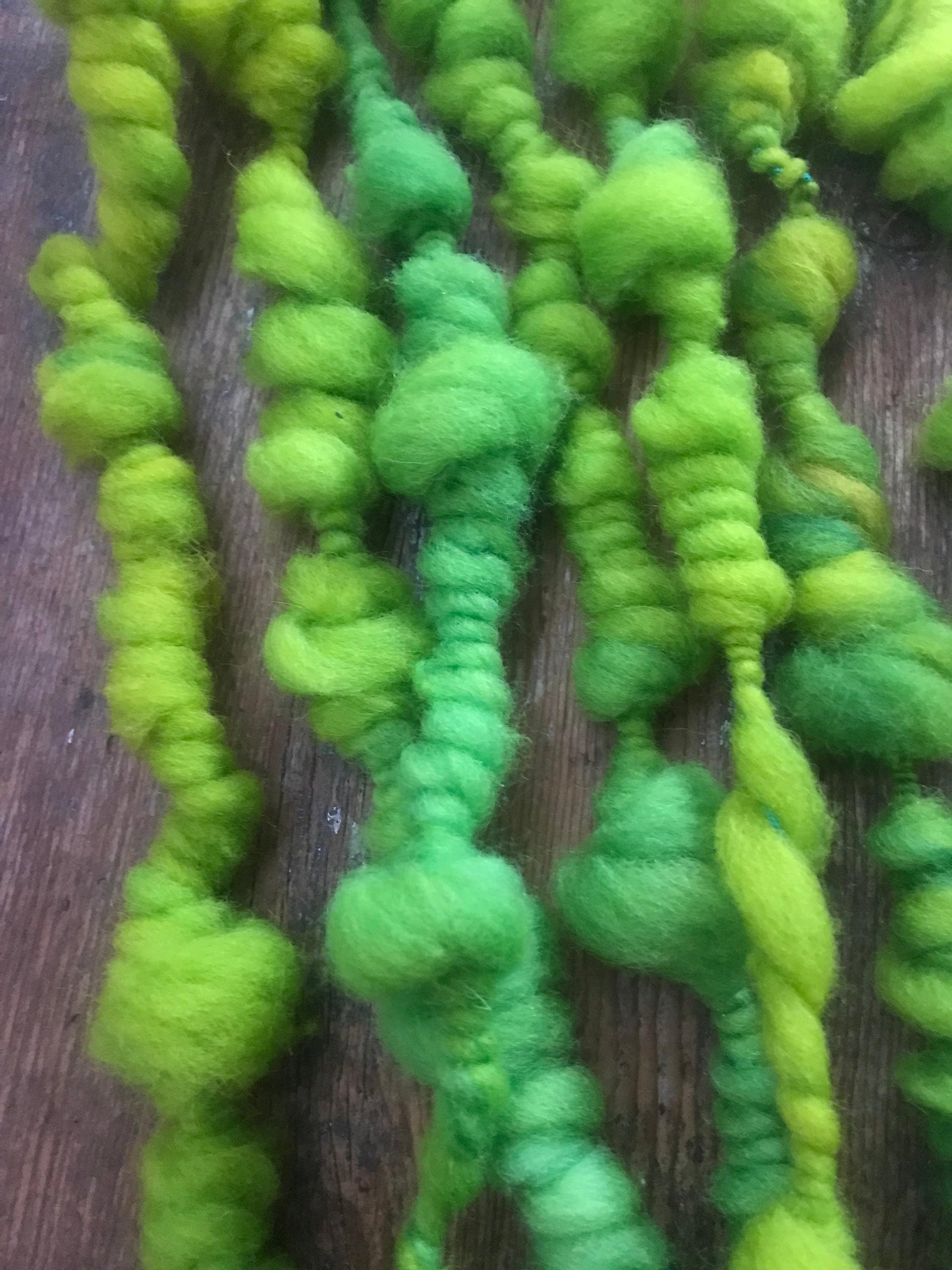 Mellow yellow thick n thin bulky coils, 4 yards