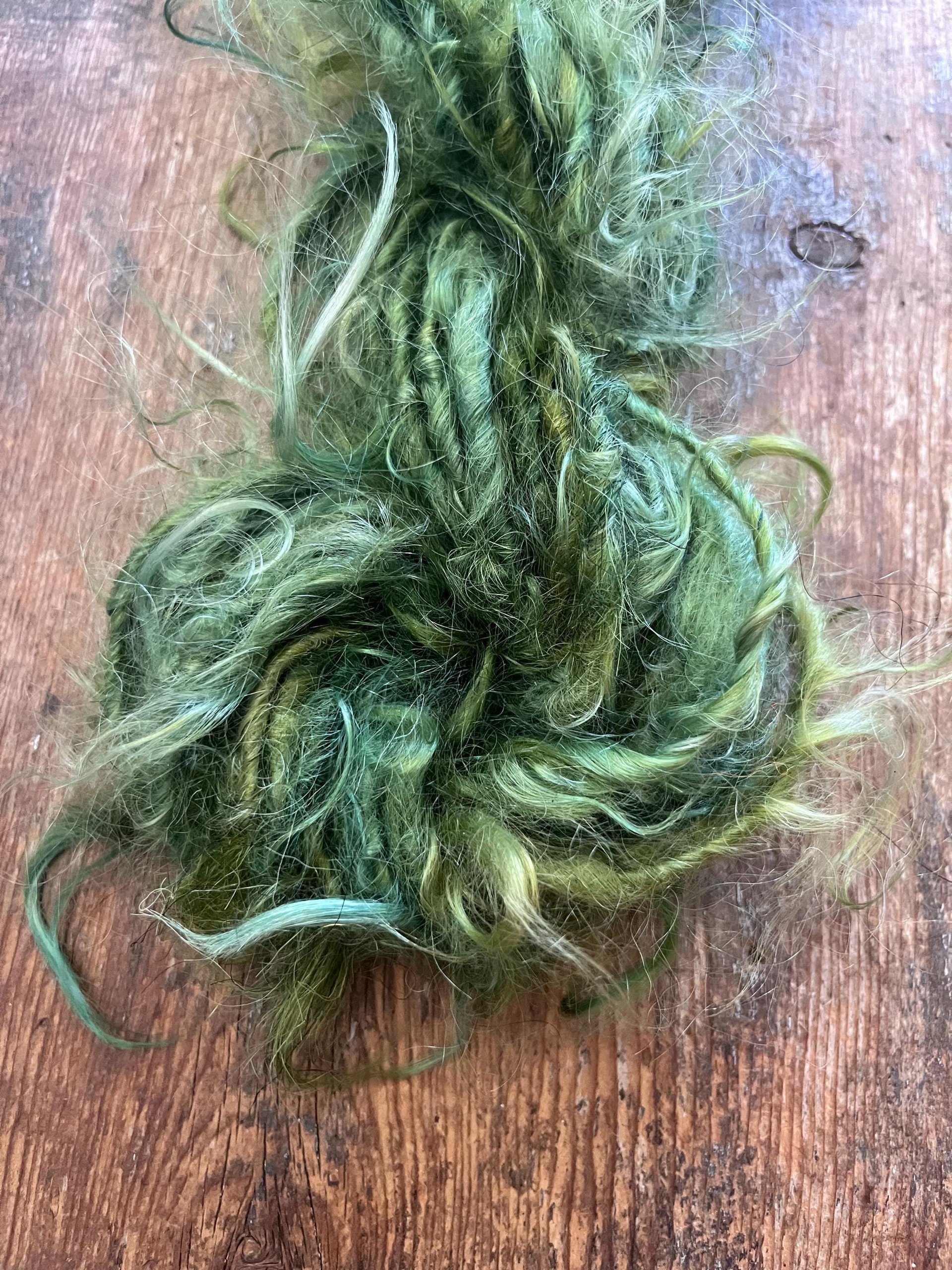O Tanenbaum - silky wispy green mohair art yarn, 20 yards