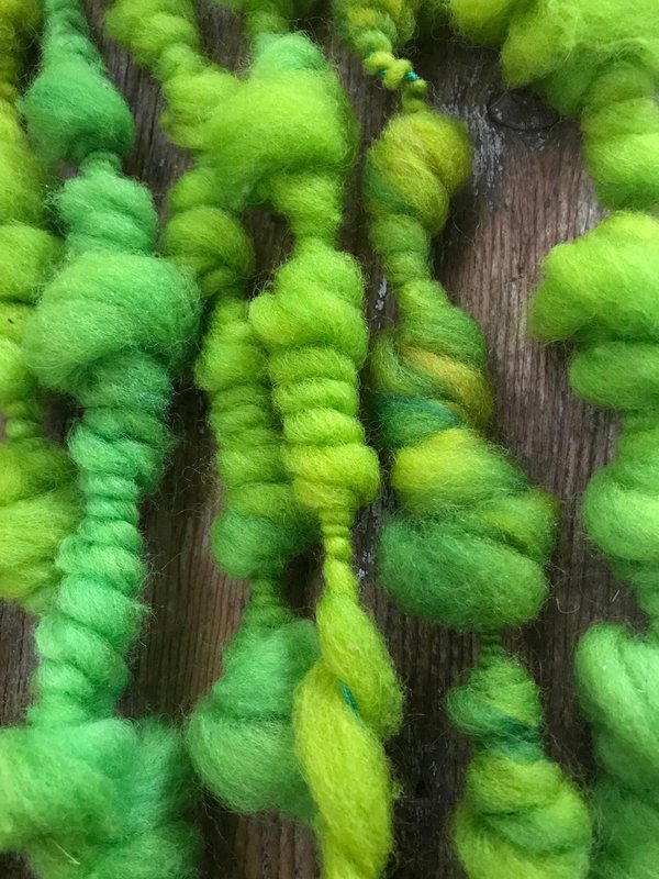 Mellow yellow thick n thin bulky coils, 4 yards