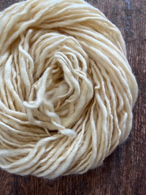 Buttery cream white handspun undyed yarn, 50 yards